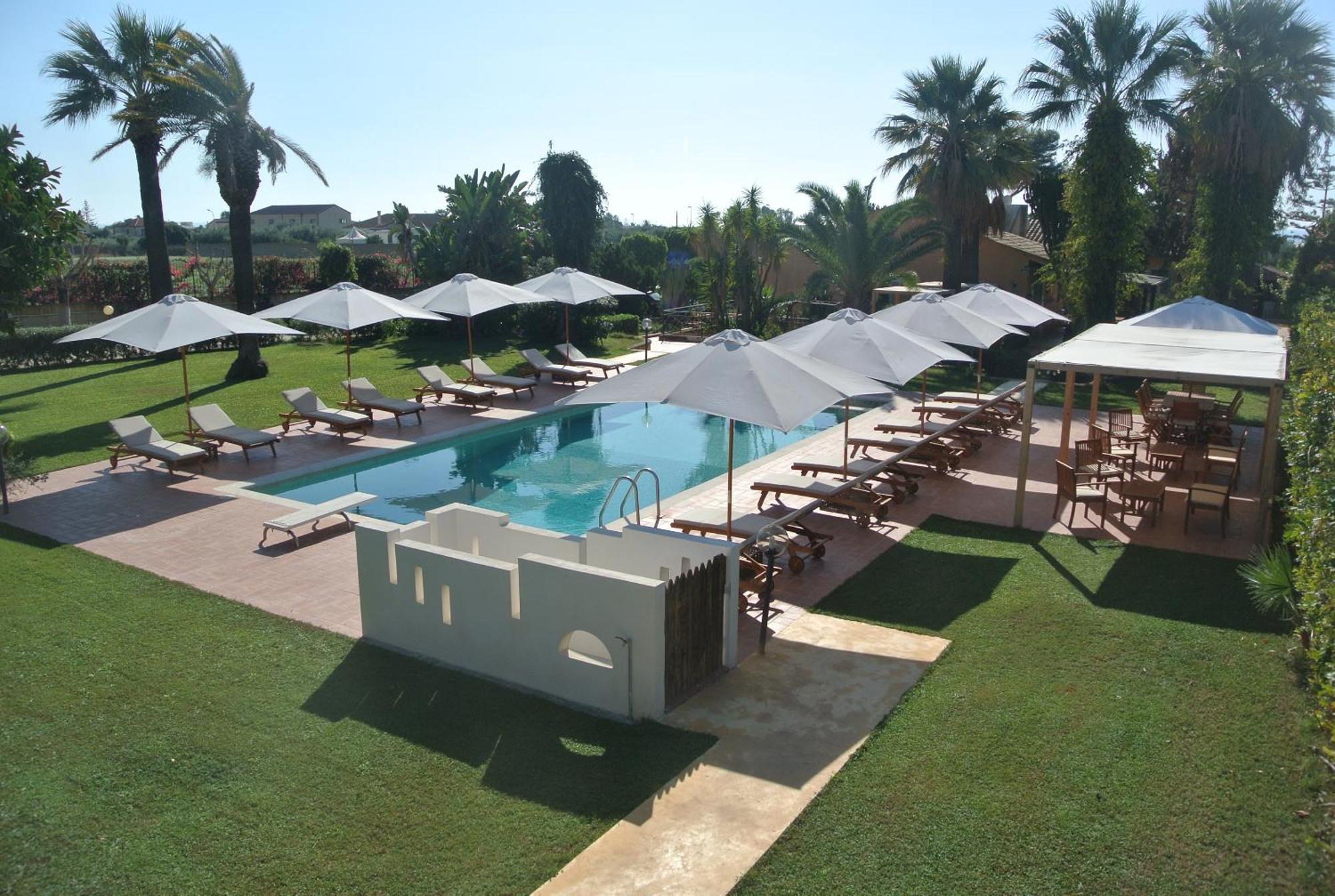Villa Carlotta Resort サン・レオーネ エクステリア 写真
